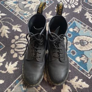 💣⛓ Black Dr. Marten’s 1460 Greasy Boots W9/M8 ⛓💣